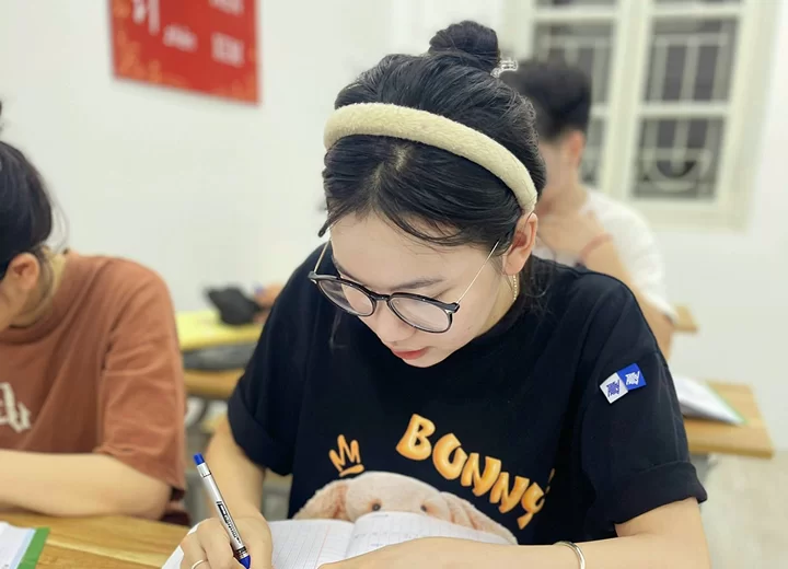 TIẾNG VIỆT CHO NGƯỜI TRUNG (ONLINE)